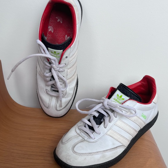 Vintage Adidas Sambas size 8.5 mens /42 - Picture 3 of 6